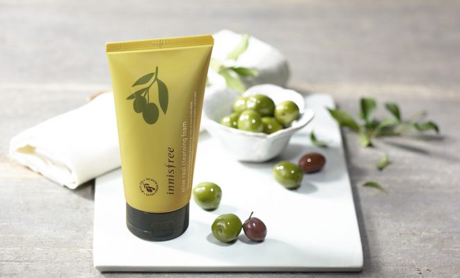 sữa rửa mặt innisfree olive real cleansing form